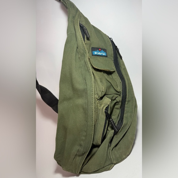 KAVU Rope Sling Bag – Olive Green - Picture 11 of 11